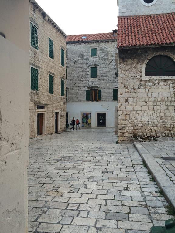 Old Town Apartment Šibenik Eksteriør bilde