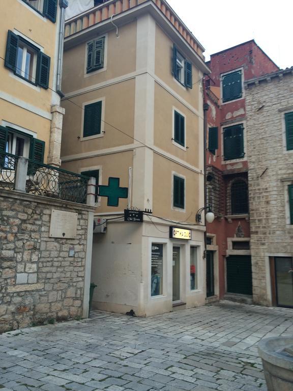 Old Town Apartment Šibenik Eksteriør bilde