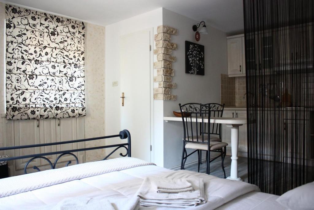 Old Town Apartment Šibenik Rom bilde