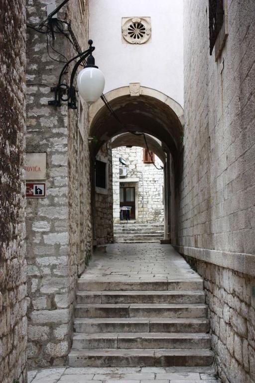 Old Town Apartment Šibenik Eksteriør bilde