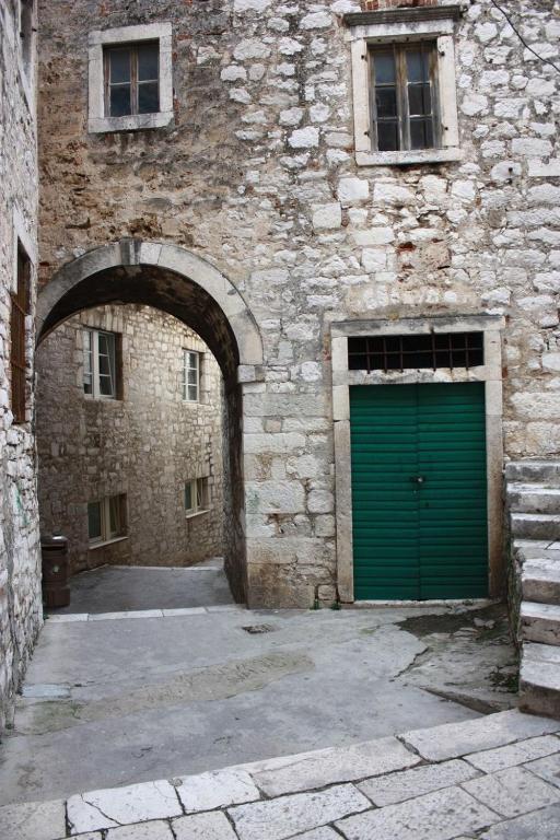 Old Town Apartment Šibenik Eksteriør bilde