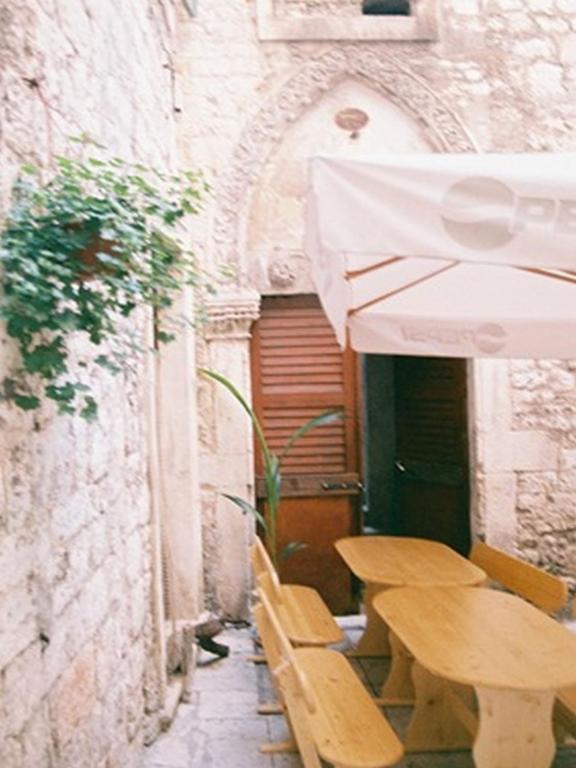 Old Town Apartment Šibenik Rom bilde